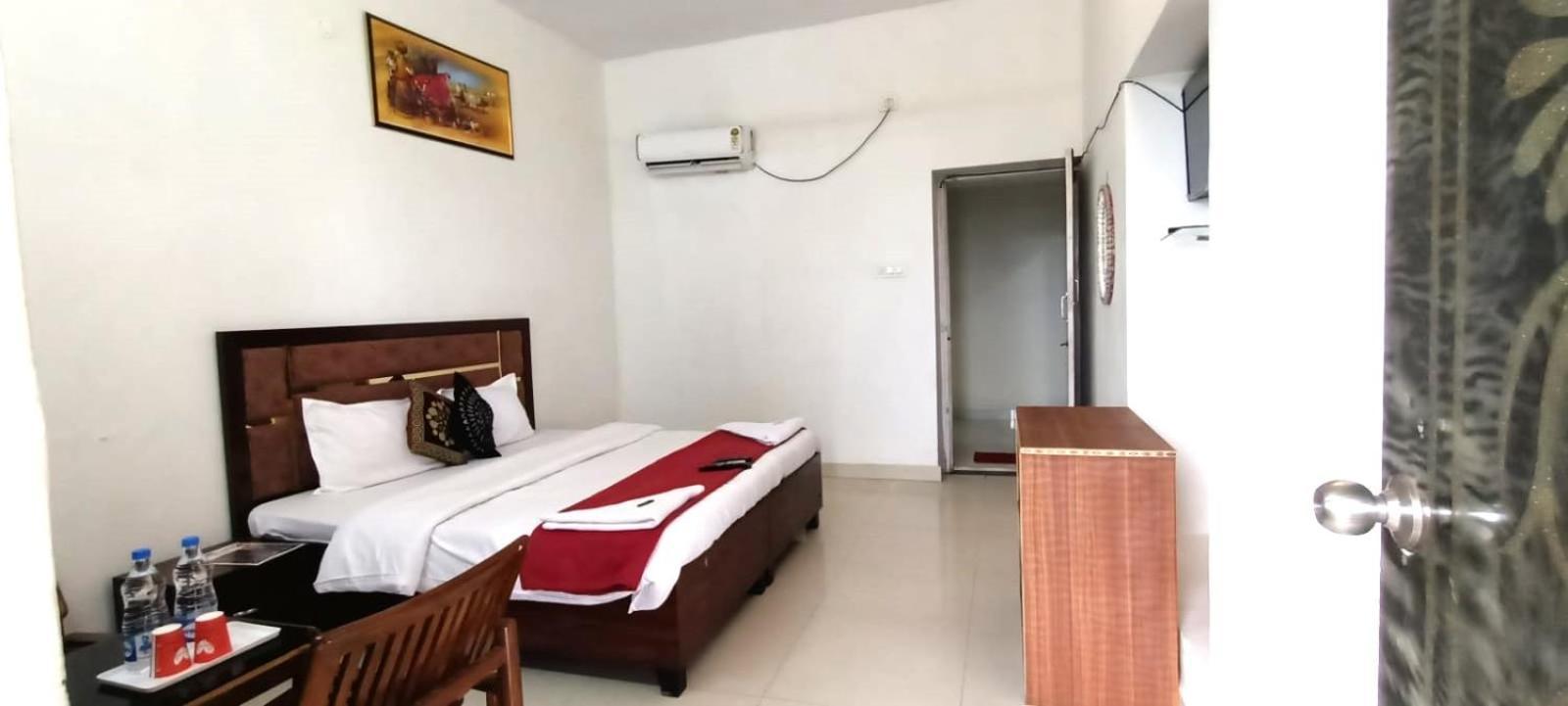 Zora Park Luxury Rooms Визакхапатнам Екстериор снимка