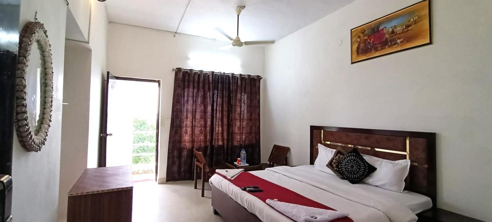 Zora Park Luxury Rooms Визакхапатнам Екстериор снимка