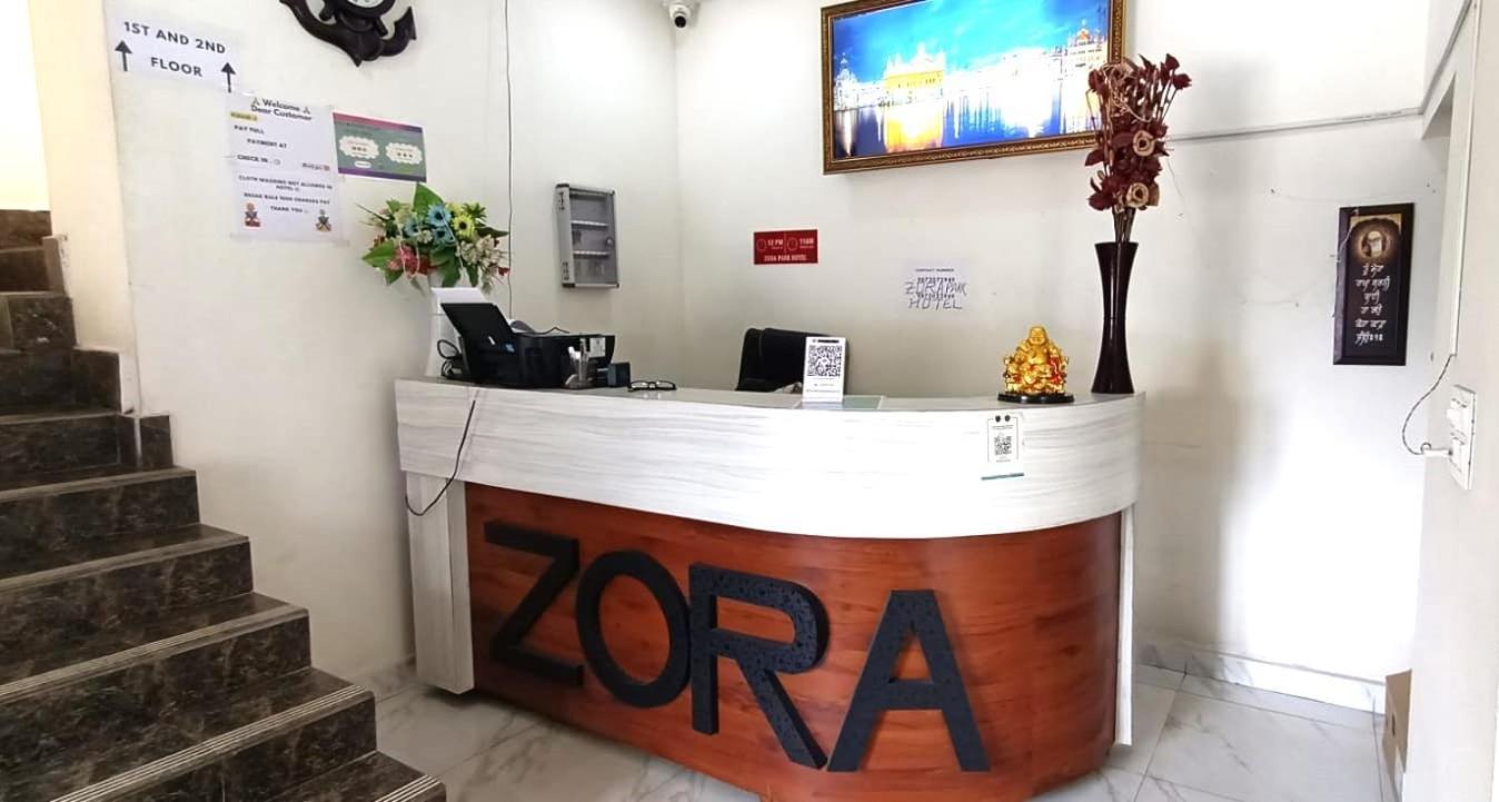 Zora Park Luxury Rooms Визакхапатнам Екстериор снимка